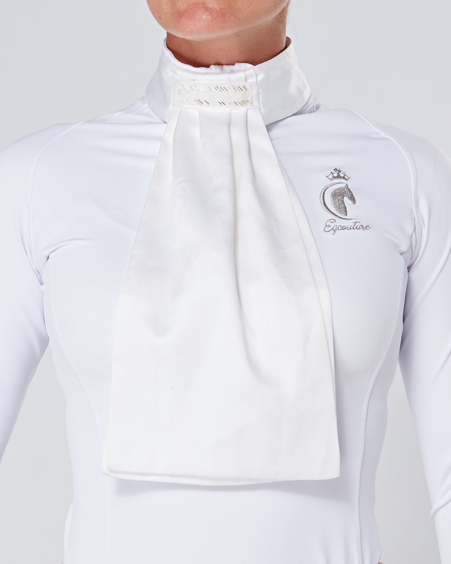 Elegance Ready Tied Stock - Ivory/White