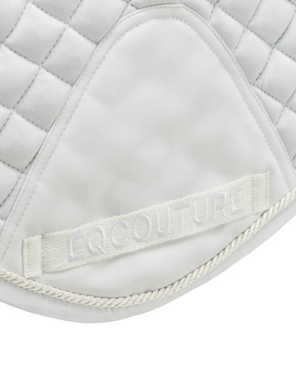 Equestrian white competition quilted jumping saddle pad/numnahs.